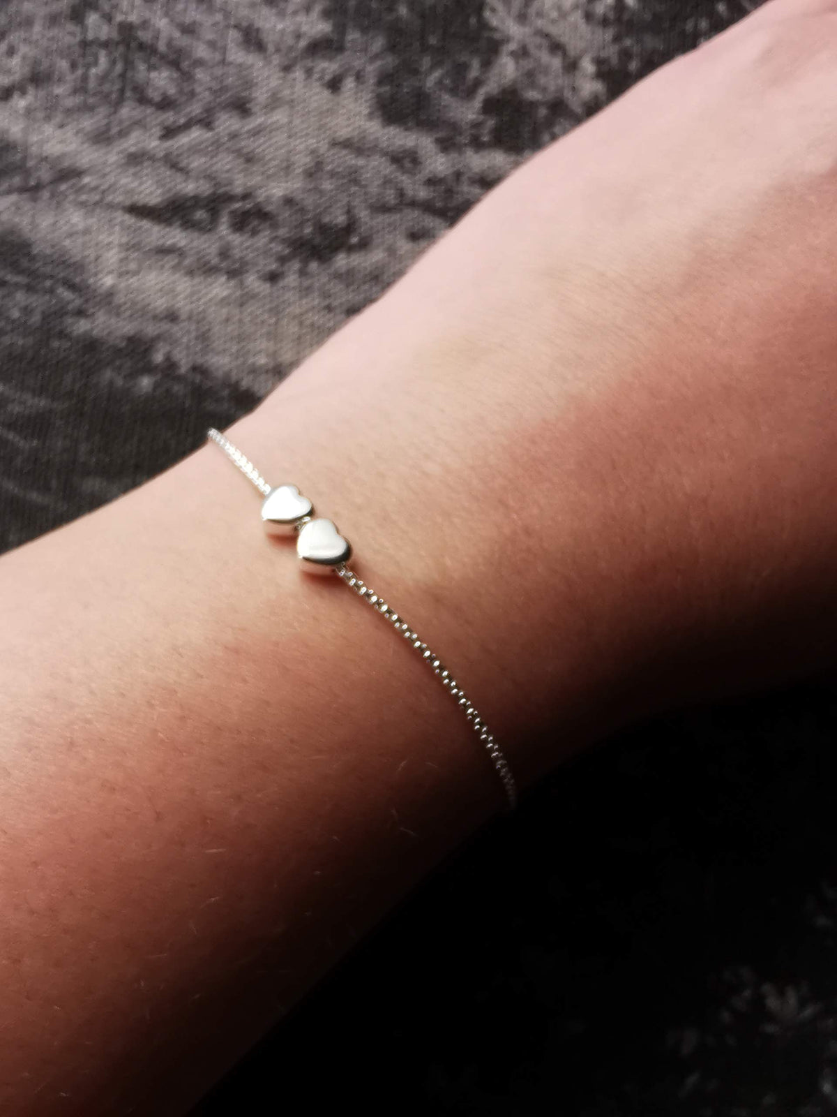 Heart Charm Bracelet - A Dainty and Adjustable Double Heart Charms Bracelet Designed for Both Children and Adults, a Timeless Symbol of Love and Elegance