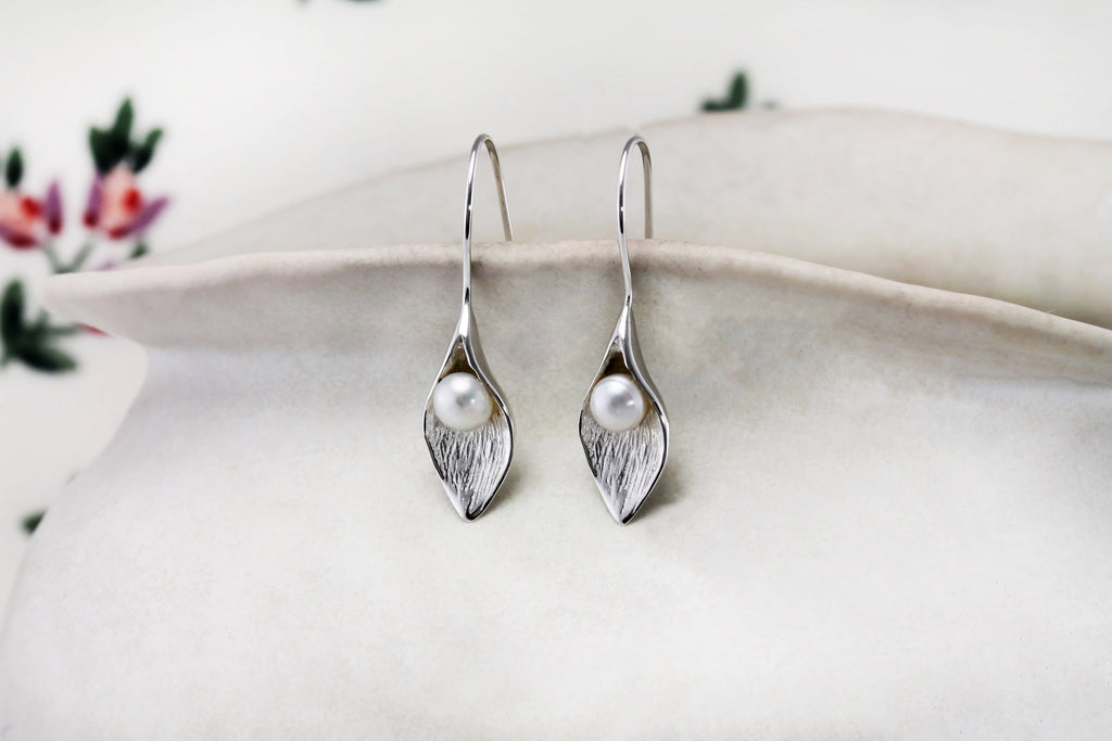 Calla Lily Freshwater Pearl Drop Earrings | Tamar and Talya
