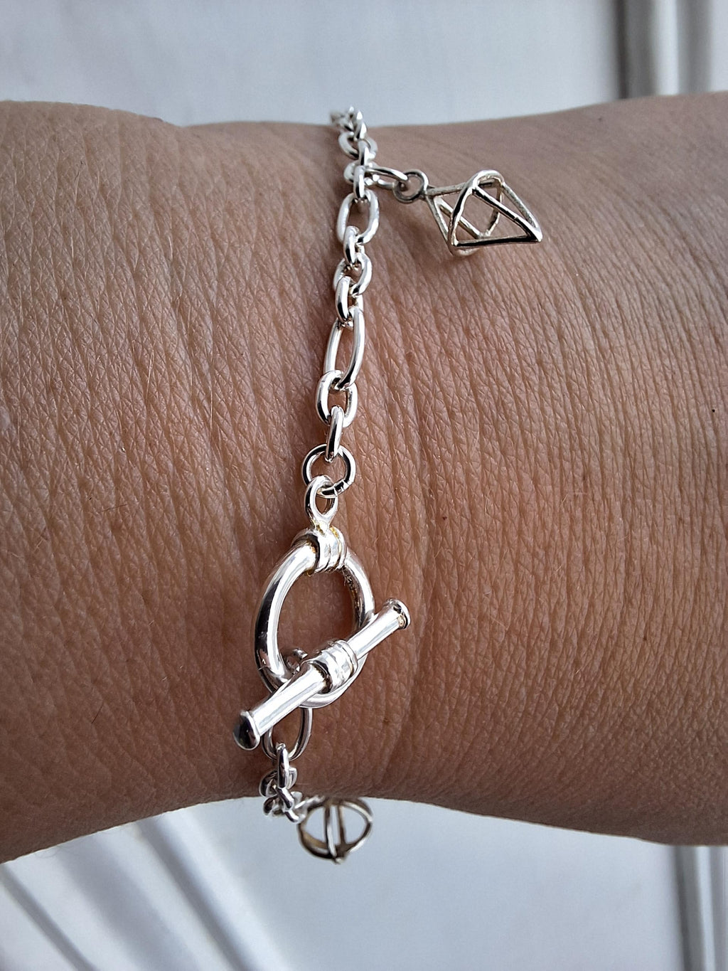 Tamar & Talya Sterling Silver Geometric Charm Bracelet, Modern Chain Design with Toggle Clasp, 19cm Length, Gift Box Included