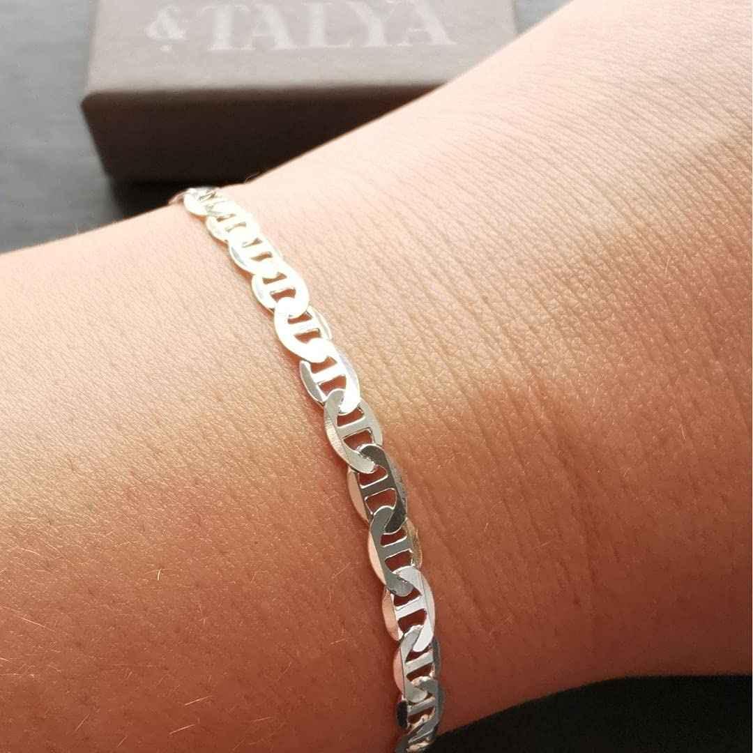 Elevate Your Gifting with a Sterling Silver Link Chain Bracelet - A Timeless and Elegant Gift for Her, Crafted with Love and Meticulous Detail to Showcase Your Affection