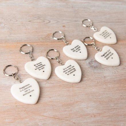 Keyring - Marble heart with heartfelt engraving 'Be brave be bold be beautiful be you'