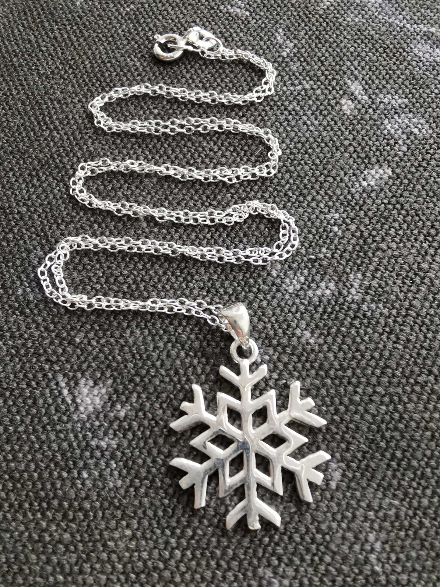 Snowflake studs -  sterling silver snow flake earrings - Tamar and Talya